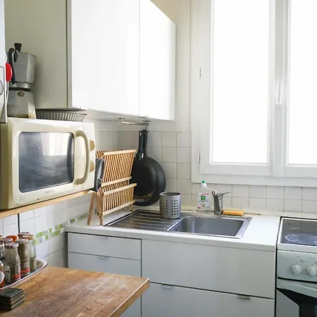 アパート Cozy Near The Eiffel Tower パリ